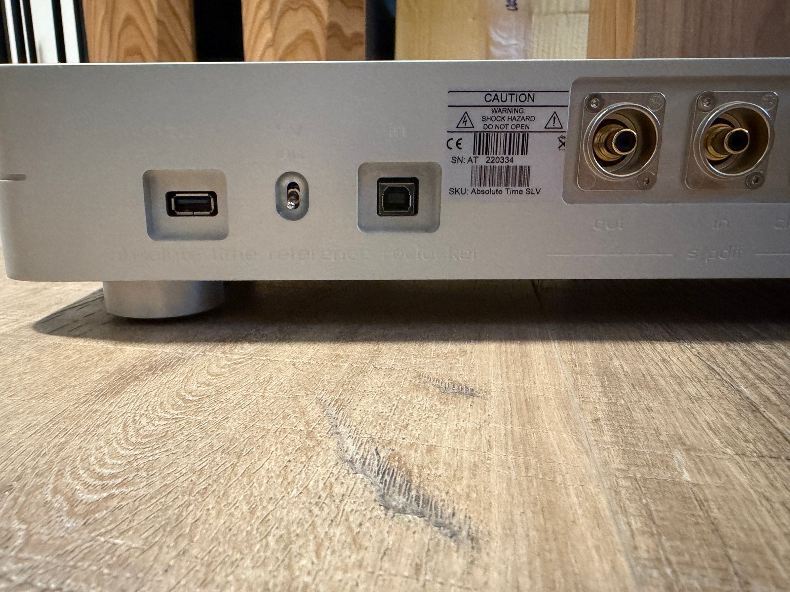 Ideon Absolute Time reclocker, Lasonidi 37 Athene Griekenland, Info@ideonaudio.com, Ophalen of Verzenden, Zo goed als nieuw