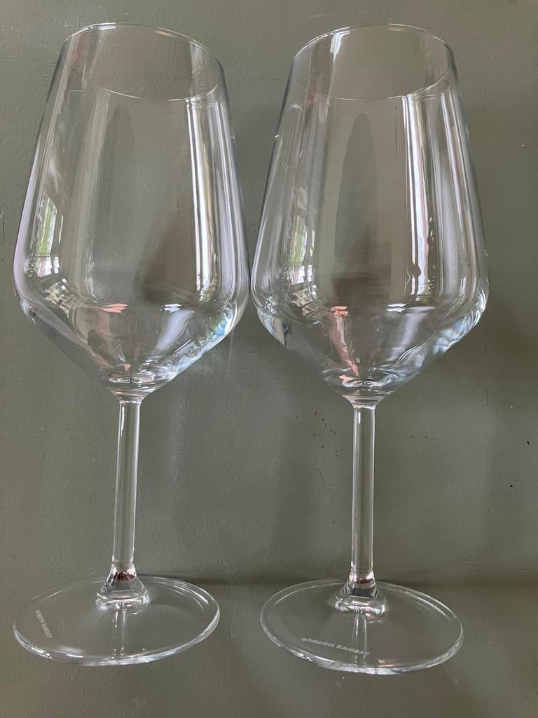 2 wijnglazen Gordon Ramsay, Huis en Inrichting, Ophalen, Glas of Glazen, Overige stijlen, Glas
