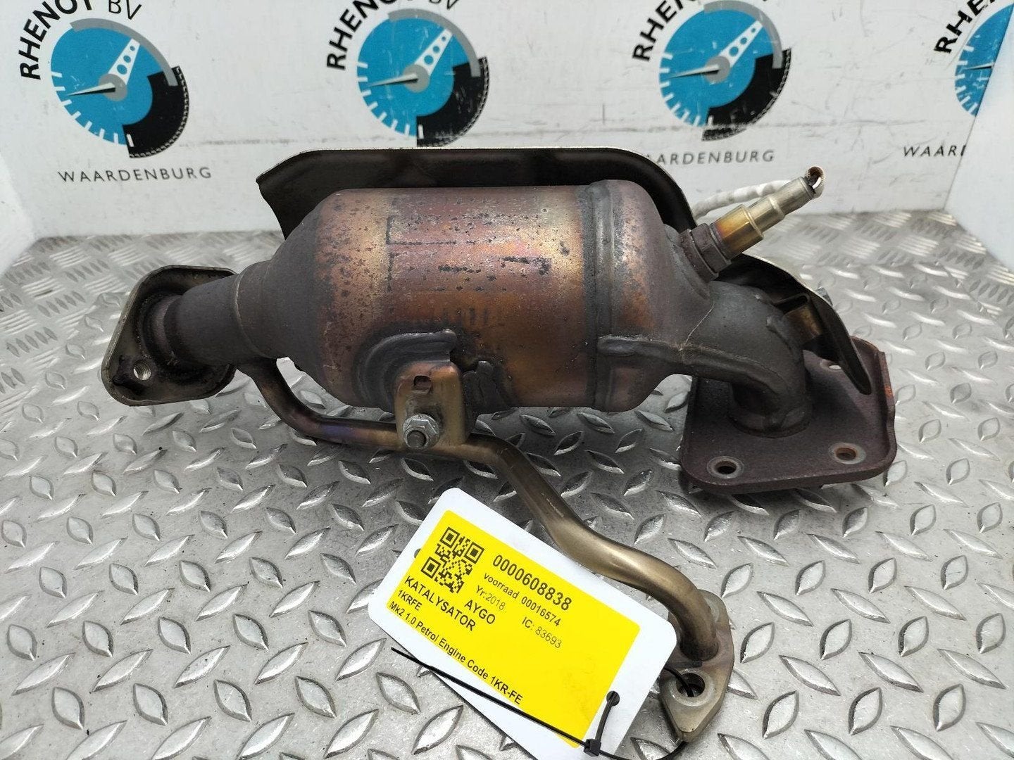 TOYOTA AYGO 1.0 VVT-I X-PLAY  KATALYSATOR 171400Q090 2018, Ophalen of Verzenden, Gebruikt, Stiba lid