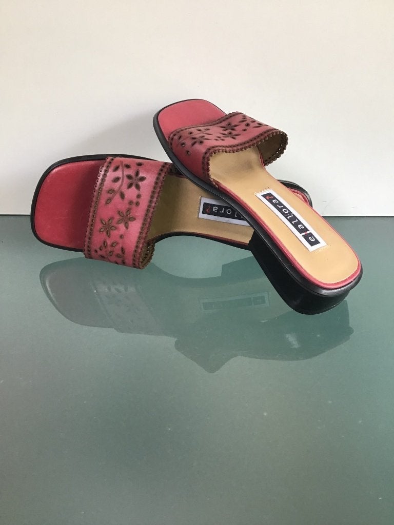 E-Allora nieuwe rode slippers 40 | Gratis verzenden, Slippers, E-Allora, Verzenden, Nieuw