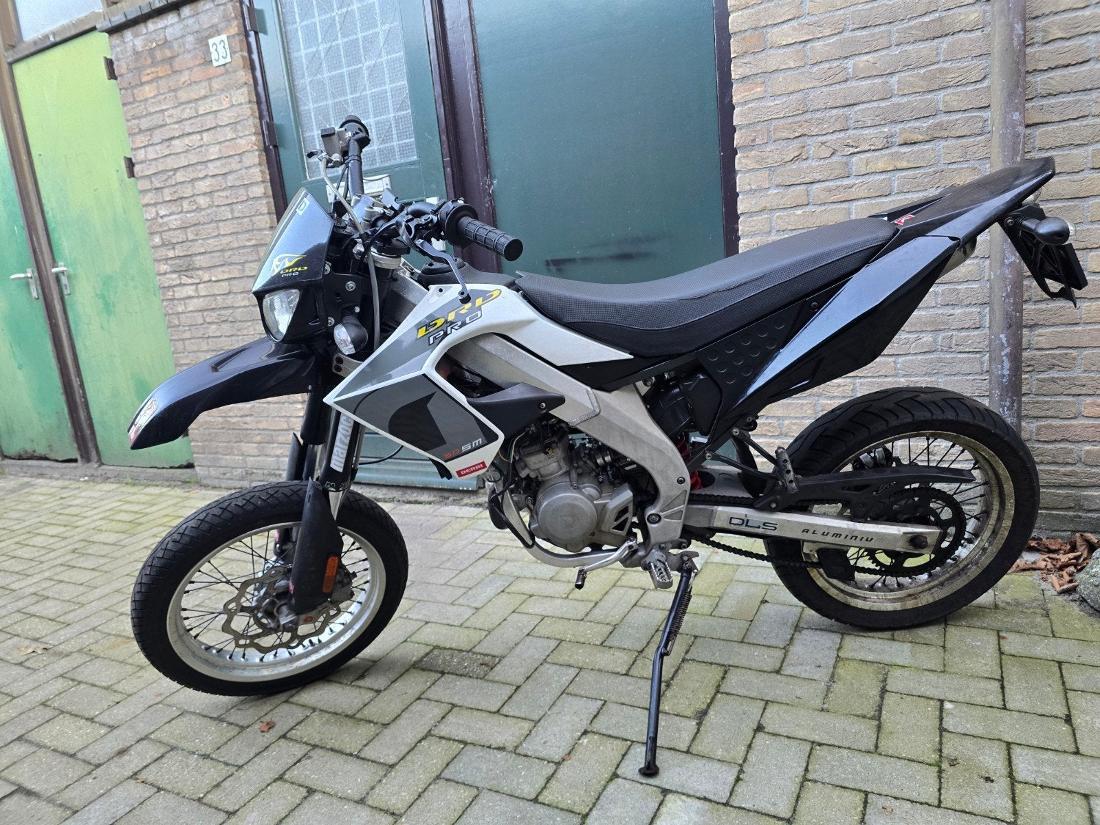 derbi senda drd pro met Malossi MHR Team 50cc kit, Fietsen en Brommers, Ophalen, 6 versnellingen, Maximaal 45 km/u, Zo goed als nieuw