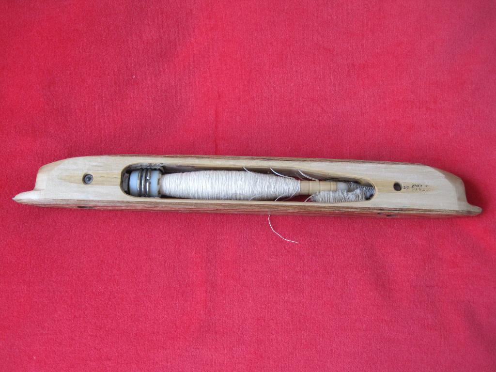 Brocante Schmeing weefspoel of schietspoel is 45 cm ., Ophalen of Verzenden