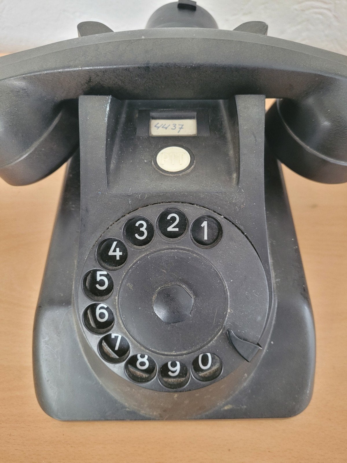 Vintage bakelieten PTT Telefoon met draaischijf, Telecommunicatie, Gebruikt, Bakeliet, Onbekend, Ophalen of Verzenden