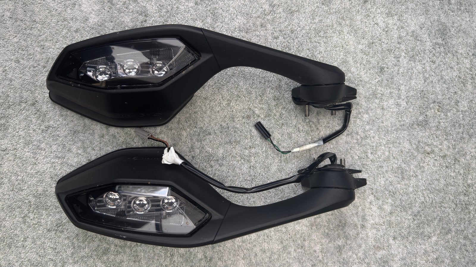 (OEM)Originele Zijspiegels Yamaha YZF-R1 / R1M (2015 - 2019), Ophalen of Verzenden, Gebruikt