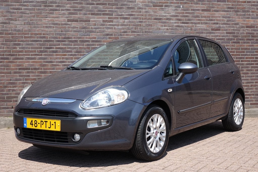 Fiat Punto Evo 1.4-16V Multiair Dynamic Ijskoude airco, navi, Voorwielaandrijving, Euro 5, 4 cilinders, Bedrijf