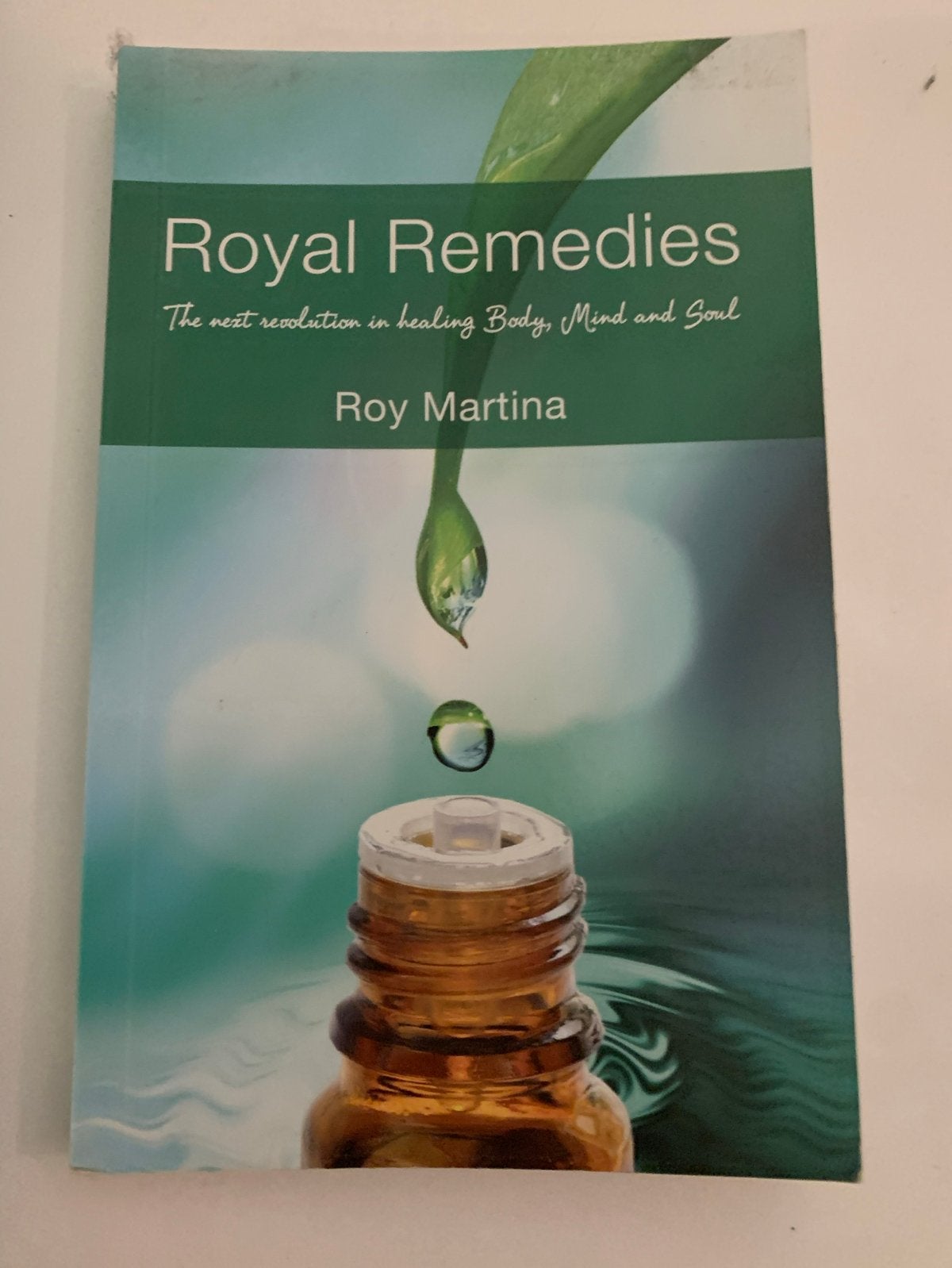 Royal Remedies: De volgende revolutie in healing, Boeken, Ophalen of Verzenden, Zo goed als nieuw, Spiritualiteit algemeen, Achtergrond en Informatie