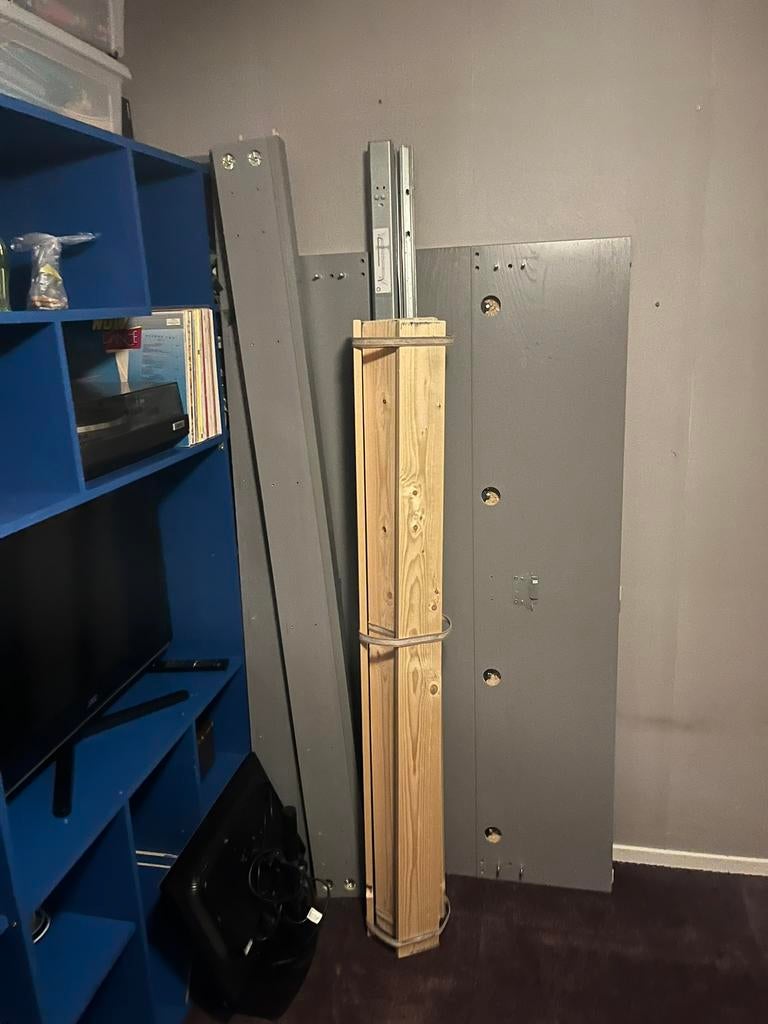 Ikea Malm bed grijs 160x200, Huis en Inrichting, Ophalen, Zo goed als nieuw