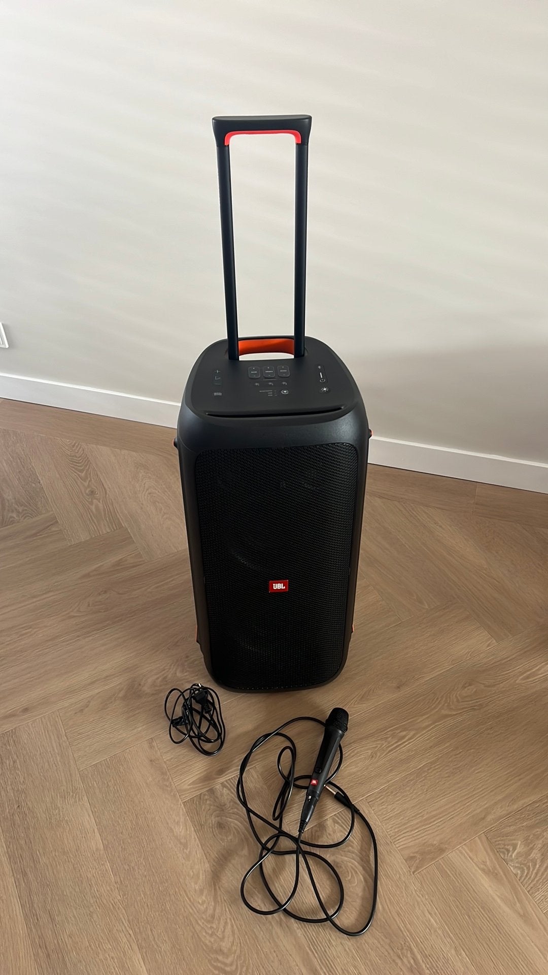 JBL 310 partybox incl JBL microfoon, Ophalen, Zo goed als nieuw, Center speaker, JBL