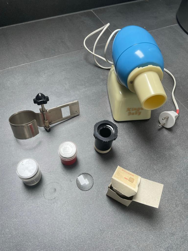 Vintage Kinga-Baby Projector met films en accessoires, Ophalen of Verzenden, Gebruikt, Met scherm