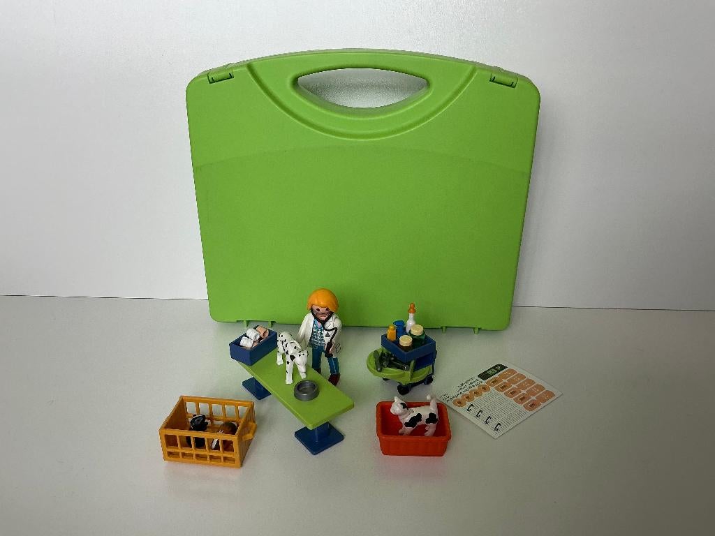 playmobil 5970 dierenarts in meeneem koffer, Ophalen of Verzenden, Gebruikt, Complete set