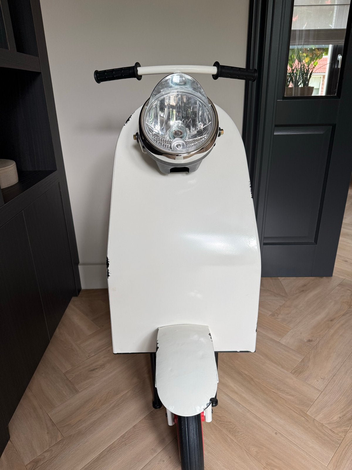Scooter bijzet tafel, Metaal of Aluminium, 55 tot 75 cm, Zo goed als nieuw, Overige vormen