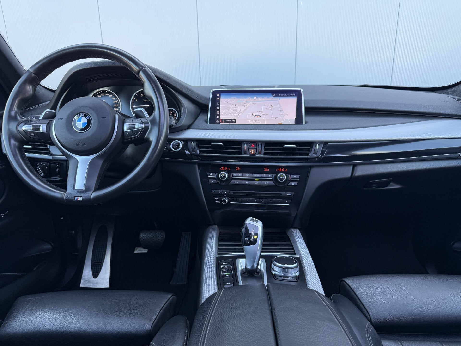 BMW X5 xDrive40e iPerformance High Executive Automaat M-Pakk, Gebruikt, 4 cilinders, Vierwielaandrijving, 147 €/maand