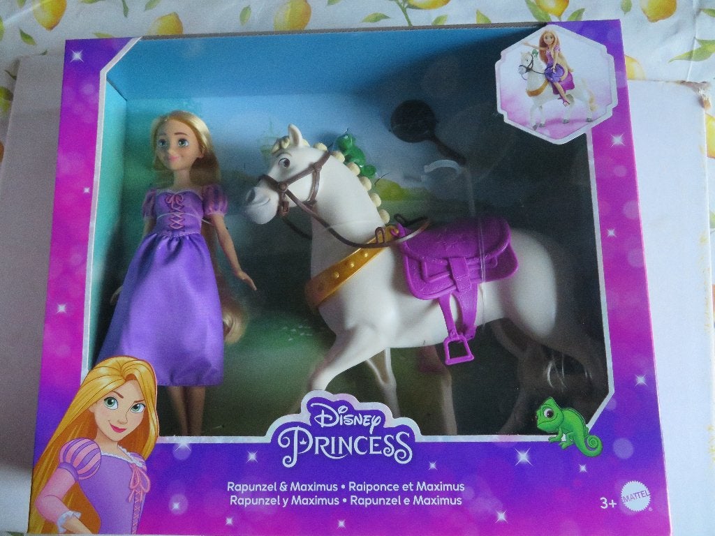 DISNEY PRINCESS -- RAPUNZEL & MAXIMUS, Ophalen of Verzenden, Zo goed als nieuw, Barbie