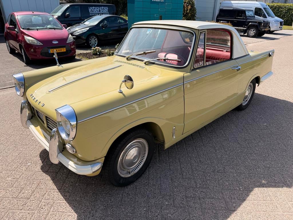 Triumph Herald Coupé bouwjaar 1962, 1153 cc, Achterwielaandrijving, Overige kleuren, 4 stoelen