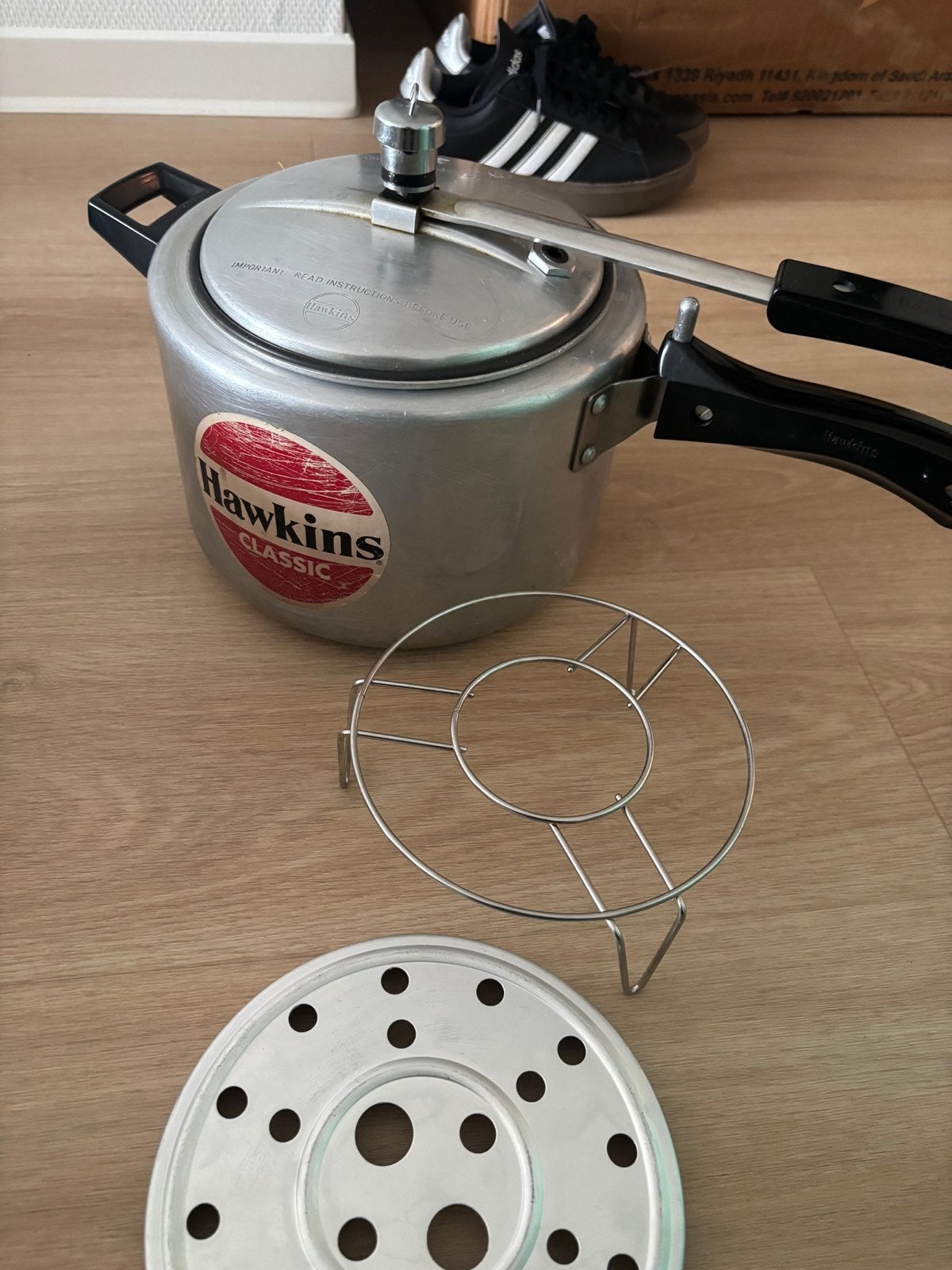 Hawkins pressure cooker with free spares, 4 liter of meer, Ophalen of Verzenden, Gebruikt