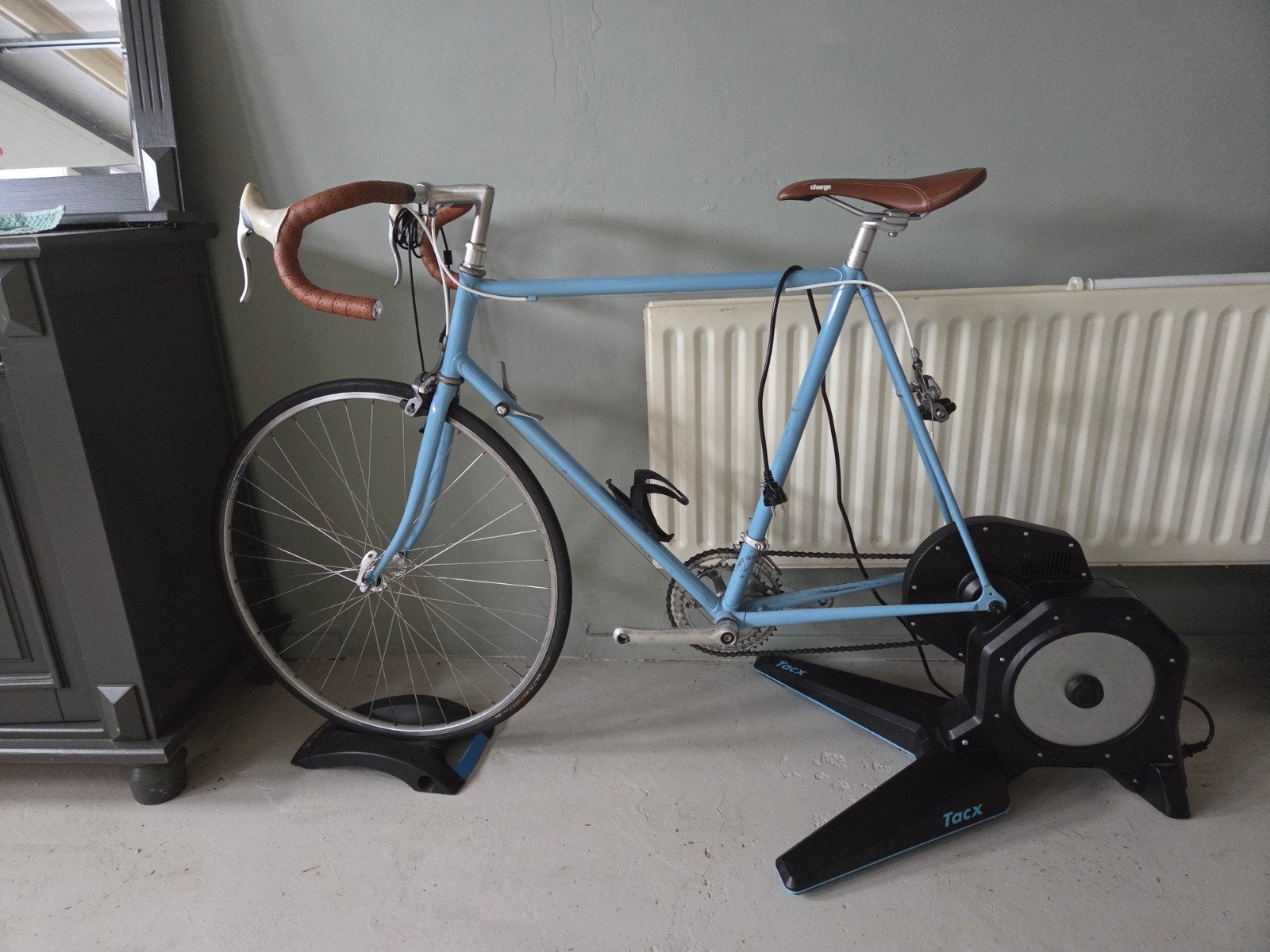 Tacx Flux 2 Smart Trainer - Zo goed als nieuw, Sport en Fitness, Ophalen, Zo goed als nieuw, Overige typen