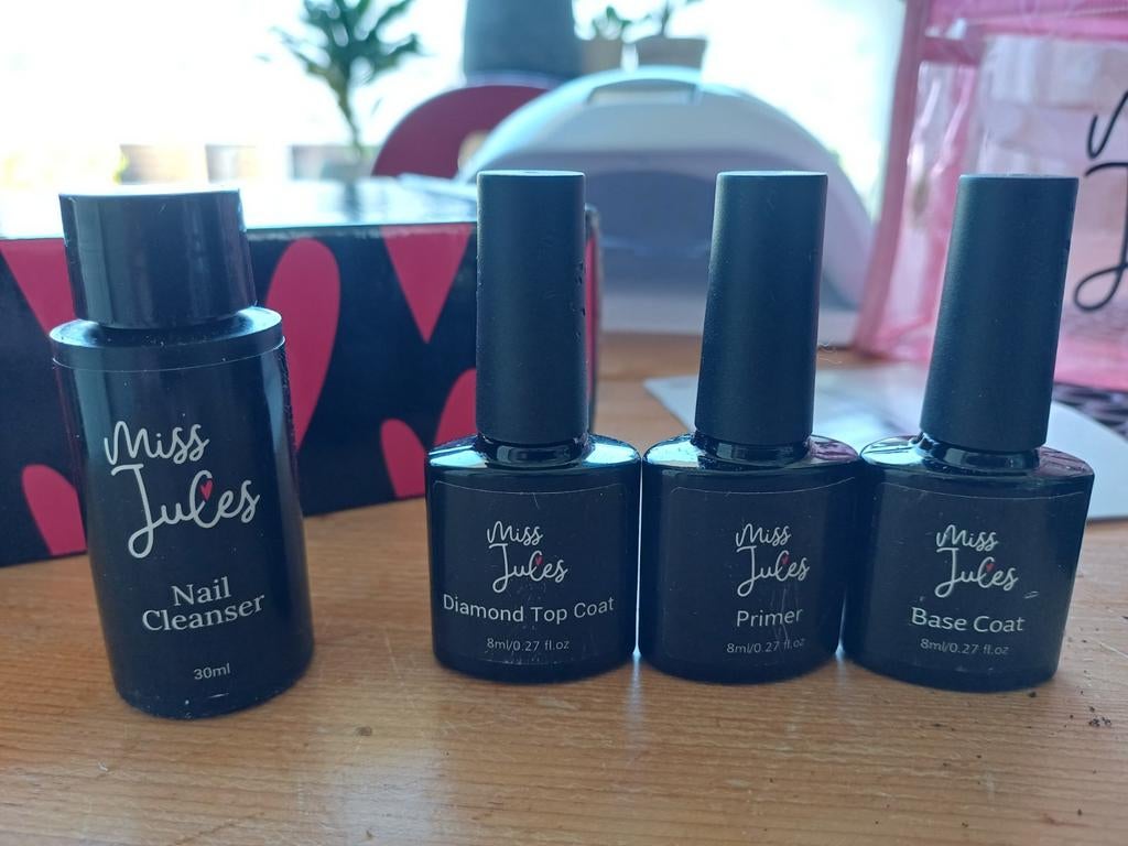 Miss Jules BIAB compleet set, incl nagelfrees en led lamp, Ophalen of Verzenden, Zo goed als nieuw, Overige typen