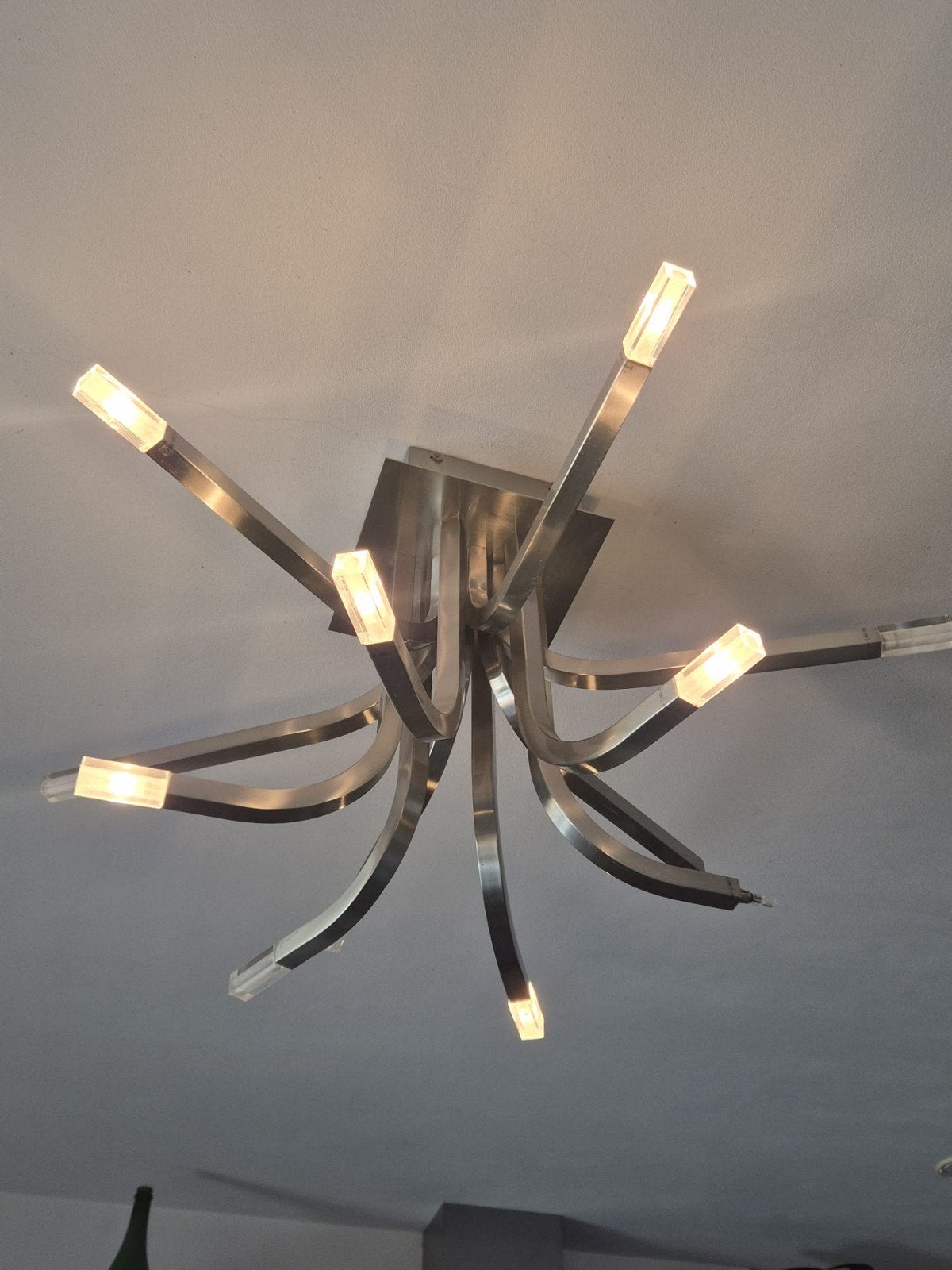 Moderne plafondlamp met 8 armen en LED verlichting, Ophalen, Gebruikt, 50 tot 100 cm, Minder dan 25 cm