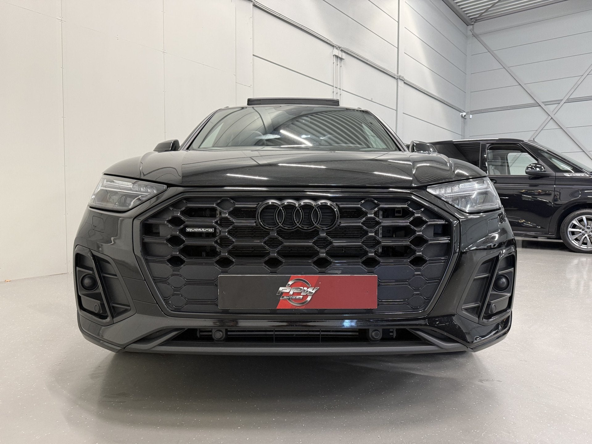 Foto 4 van Audi Q5 55 TFSI e quattro 3x S-Line PANO/LUCHTVERING/TREKHAA