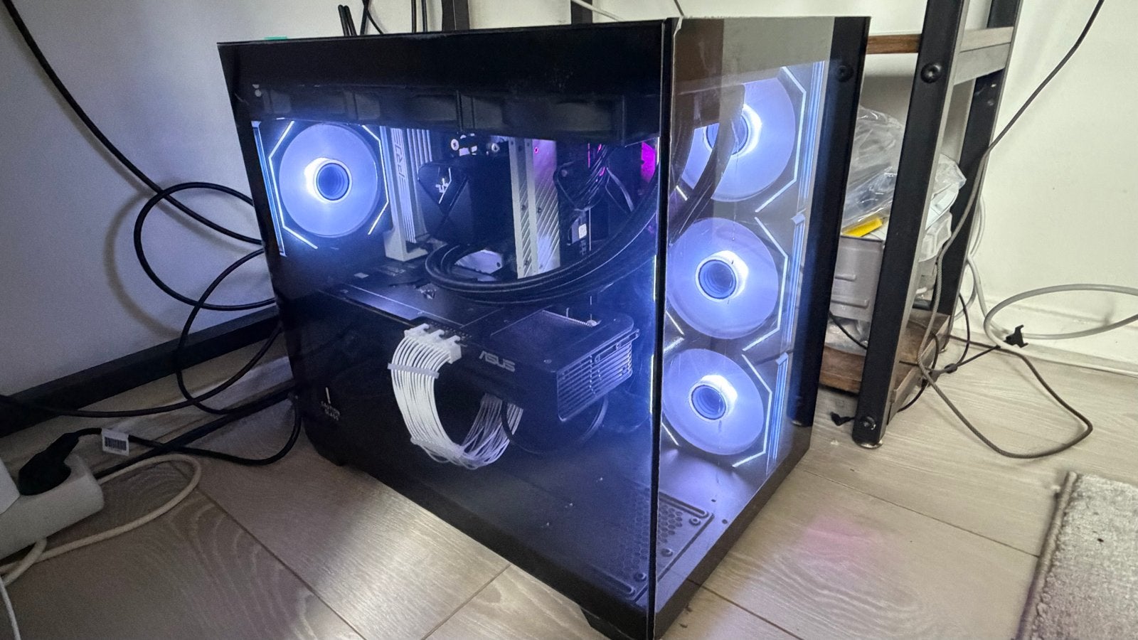 High-End Gaming PC | Ryzen 7800X3D | RX 9070 XT | 32GB DDR5, 32 GB, Ophalen of Verzenden, Zo goed als nieuw, Gaming
