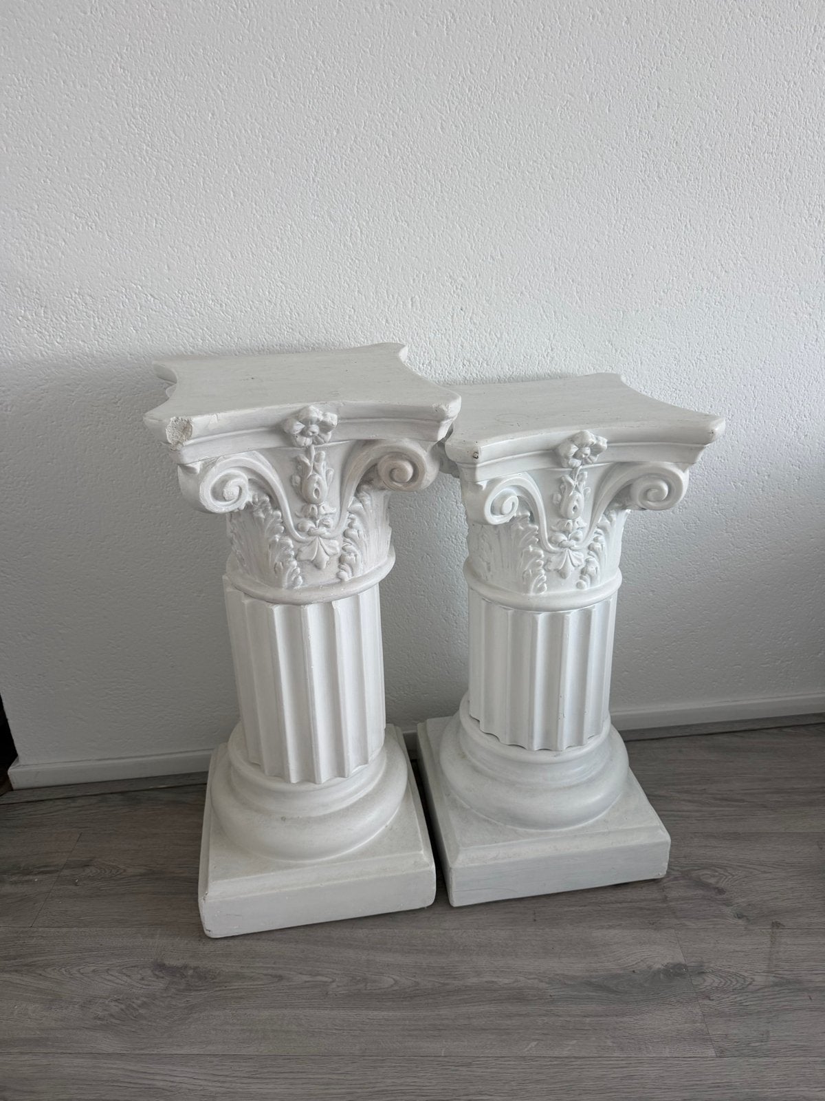 Set van 2 decoratieve witte pilaren, Ophalen, Gebruikt