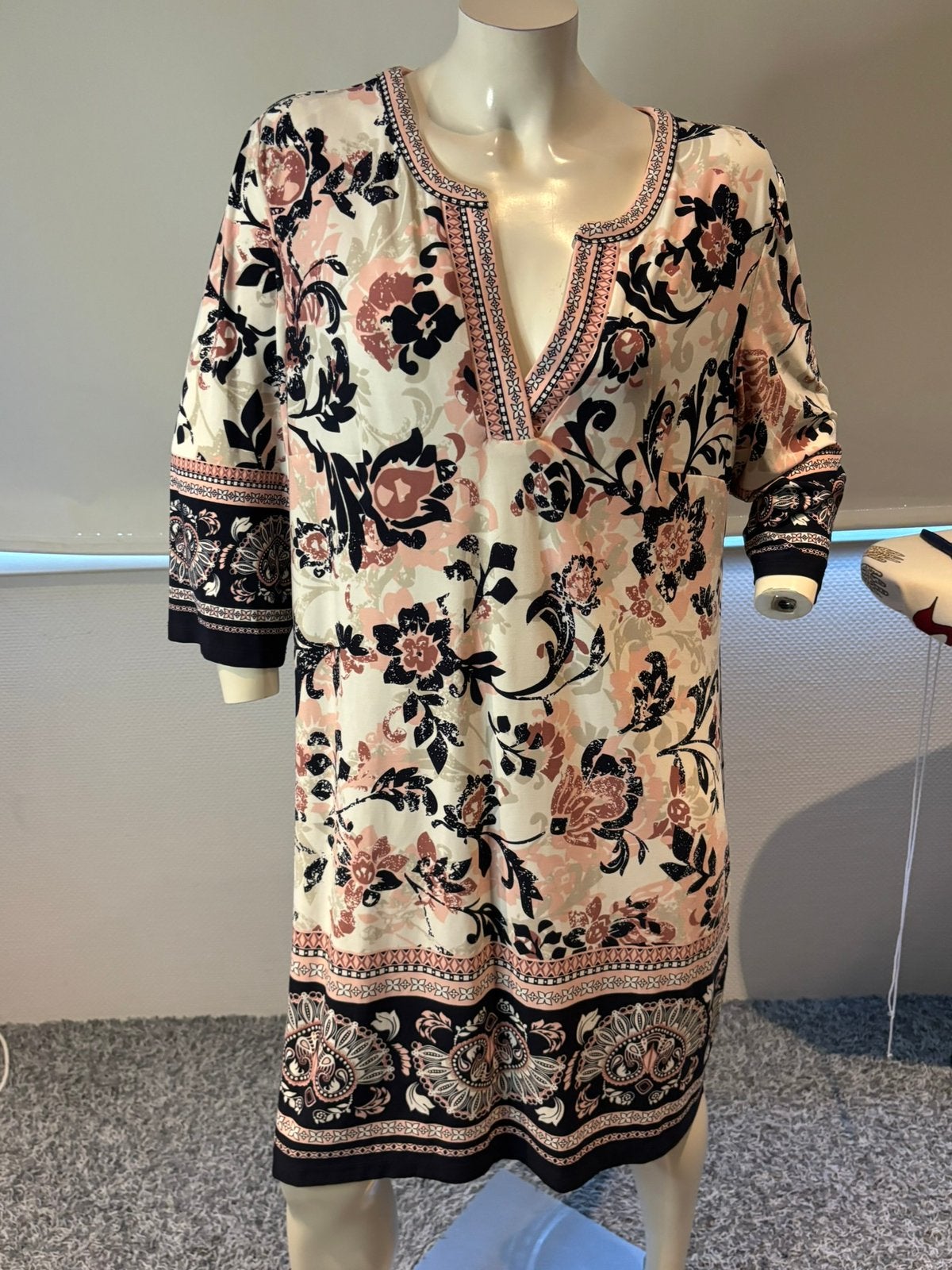 Montego jurkje maat 46, Meerkleurig, Maat 46/48 (XL) of groter, Ophalen of Verzenden, Zo goed als nieuw