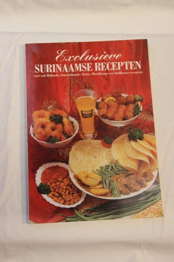 M. Diepenhorst – Exclusieve Surinaamse recepten, Boeken, Azië en Oosters, Vegetarisch, Nieuw, (Mariana Diepenhorst,) Sandhia Laigsingh e.a.
