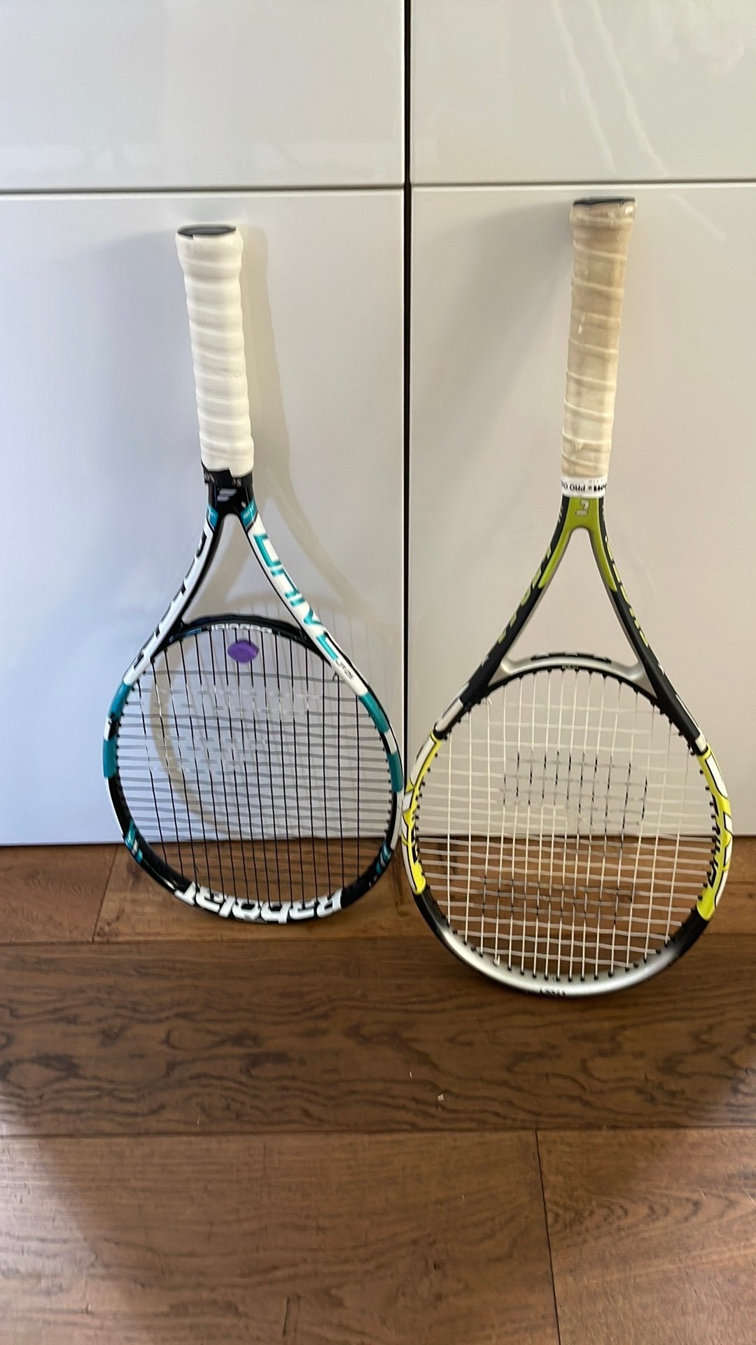 Tennisrackets junior Babolat en Tyger, Sport en Fitness, Tennis, L00, Zo goed als nieuw, Racket, Ophalen