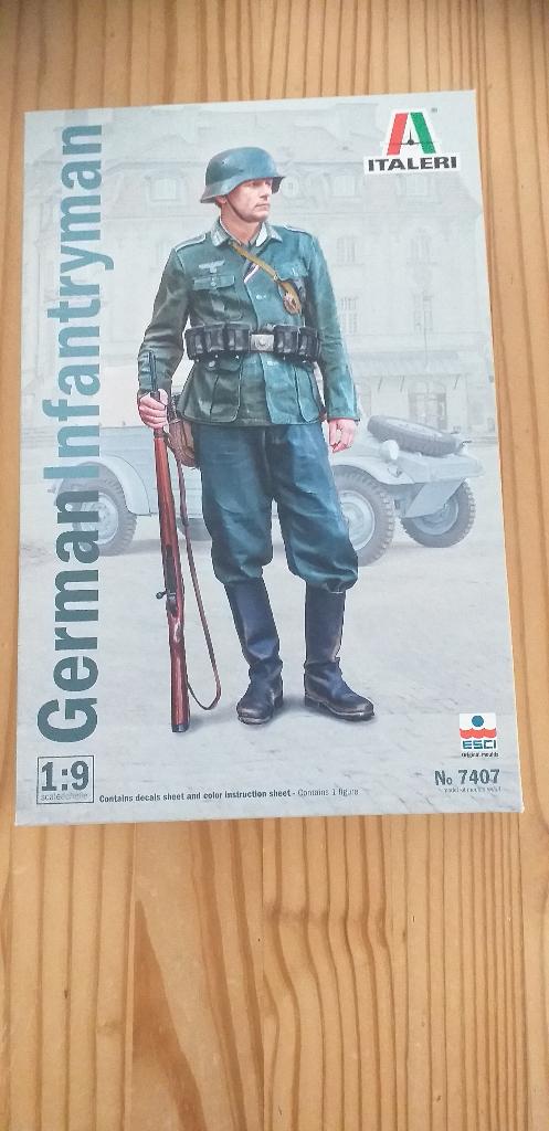 italeri german infanteryman 1/9, Ophalen of Verzenden, Nieuw, Groter dan 1:35, Figuur of Figuren