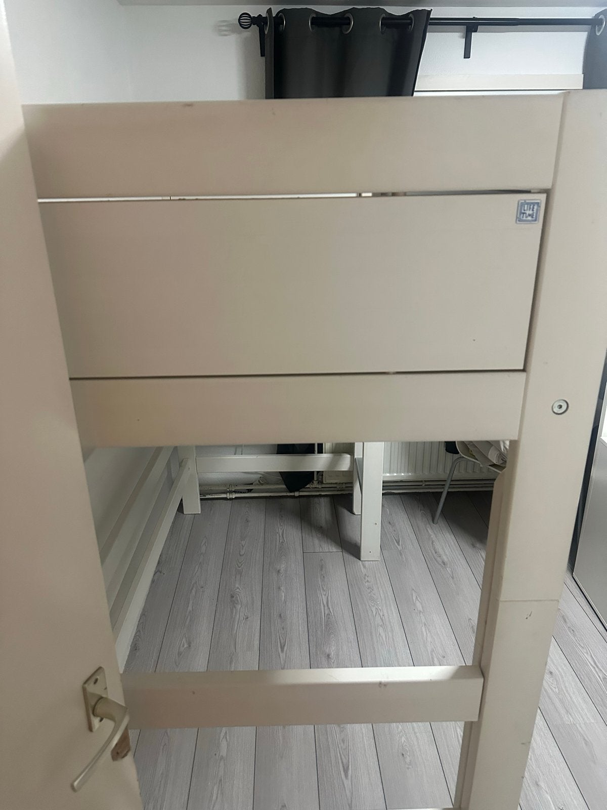 Lifetime halfhoogslaper met lattenbodem, Ophalen, Gebruikt, 90 cm, Eenpersoons