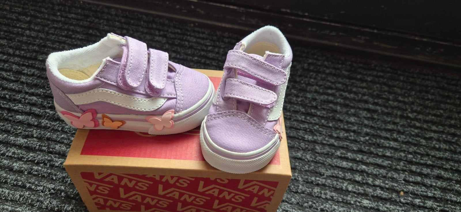 Nieuwe Vans Old Skool V Butterfly maat 18, Schoenen, Nieuw, Ophalen of Verzenden, Vans