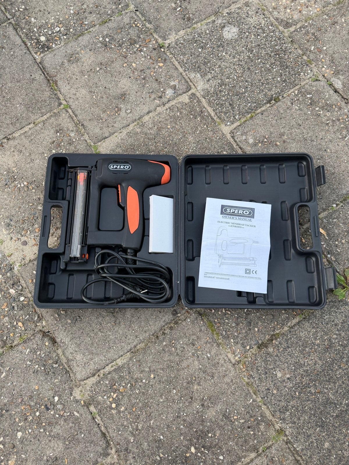 Spero Minibrad Elektrische Tacker Nieuw met Koffer, Ophalen of Verzenden, Nieuw