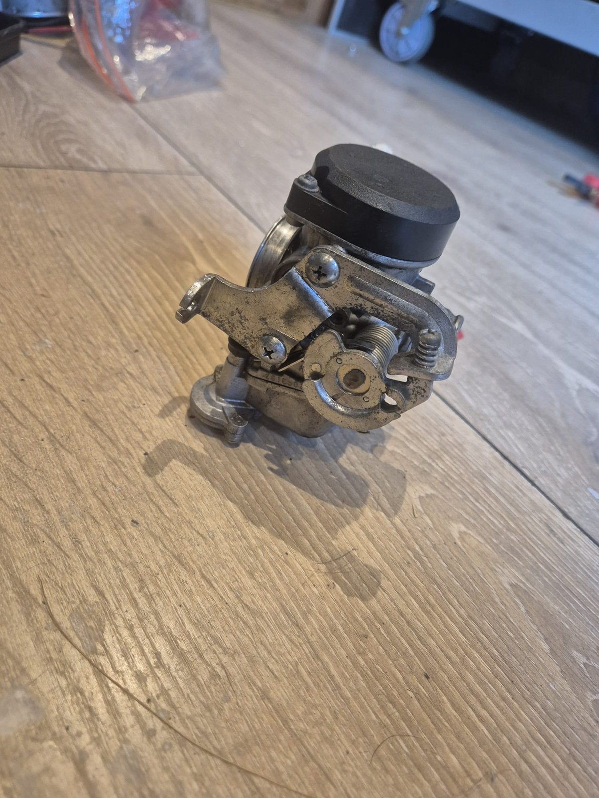 4x carb piaggio 4t 2 klepper, Ophalen of Verzenden, Zo goed als nieuw, Carburateur