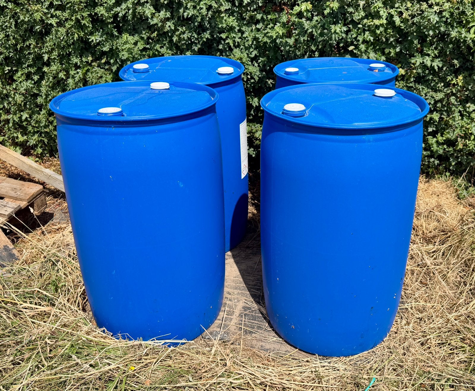 Nog 1 200 liter vat; regenton; waterton voor dieren, Tuin en Terras, Regentonnen, 150 liter of meer, Ophalen, Zo goed als nieuw