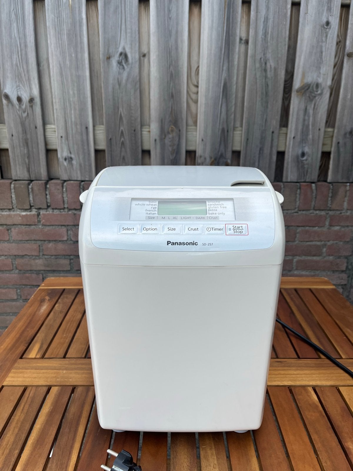 Panasonic SD-257 Broodbakmachine - Zo goed als nieuw, Witgoed en Apparatuur, Meer dan 10 programma's, 800 tot 1200 gram deeg, Zo goed als nieuw