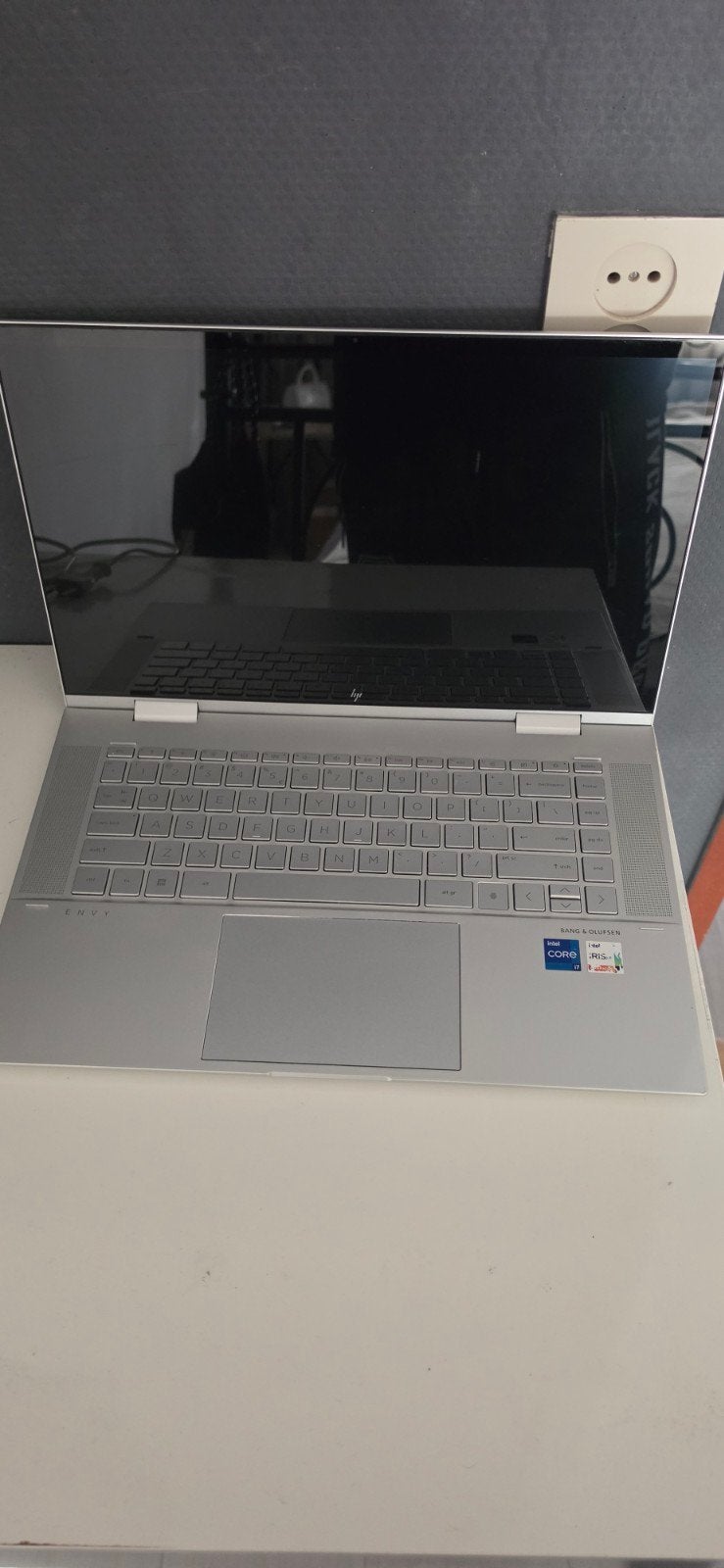 HP Spectre x360 15 inch - i7-1165G7 - 16GB RAM - 1TB SSD, Intel Core i7-1165G7, 2 tot 3 Ghz, Qwerty, Met touchscreen