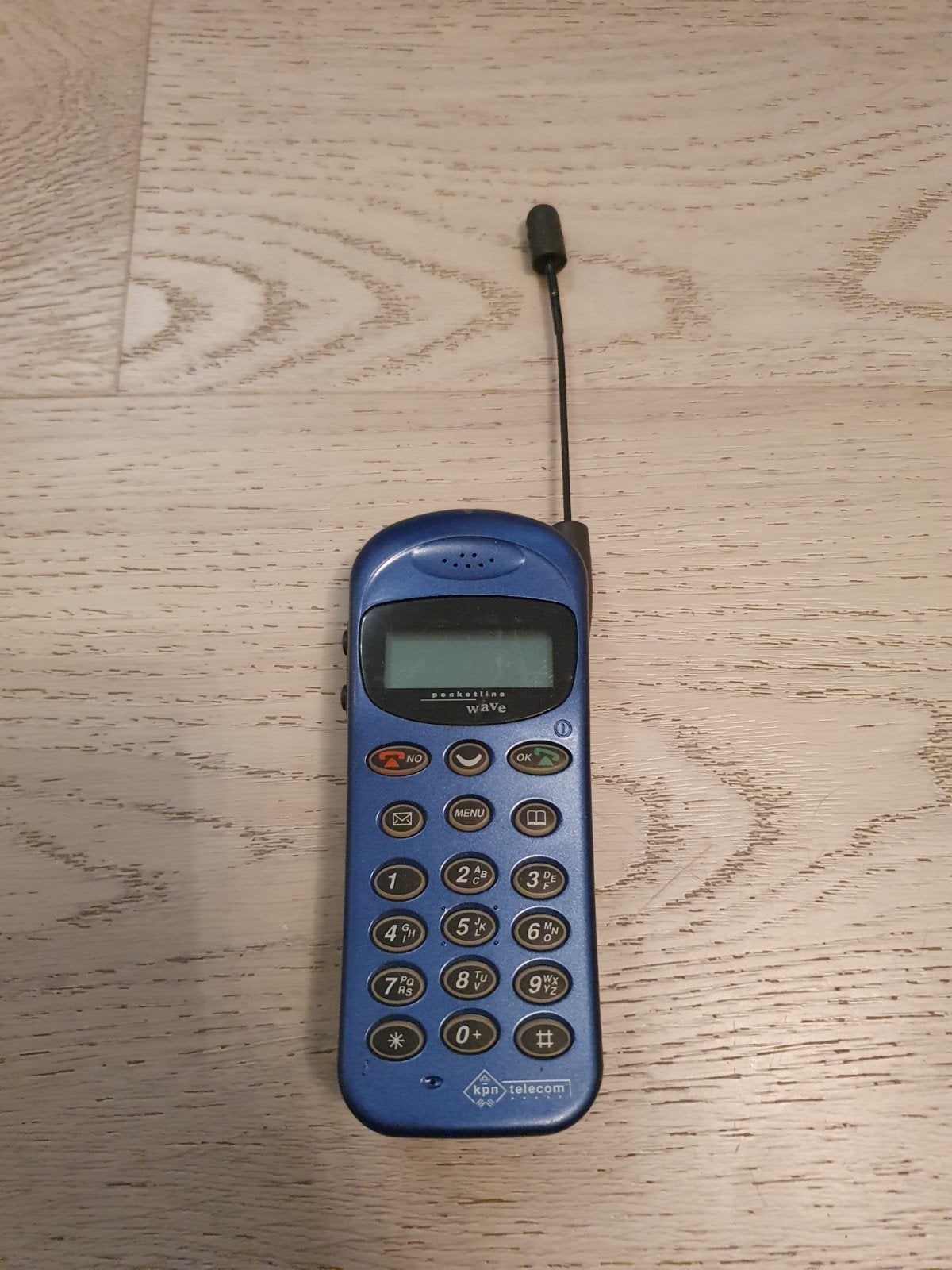 Zeldzame Pocketline Wave in goede staat, Ophalen of Verzenden, Geen camera
