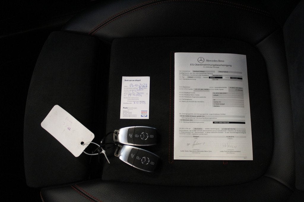 Mercedes-Benz CLA-Klasse Shooting Brake 180 AMG Orig. Ned/Au, Auto's, CLA, 136 pk, Gebruikt, 4 cilinders