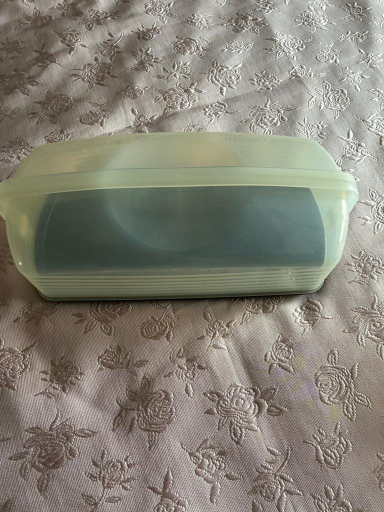 Tupperware cakedoos - Ideaal voor taart en gebak, Ophalen of Verzenden, Gebruikt, Blauw, Bus of Trommel