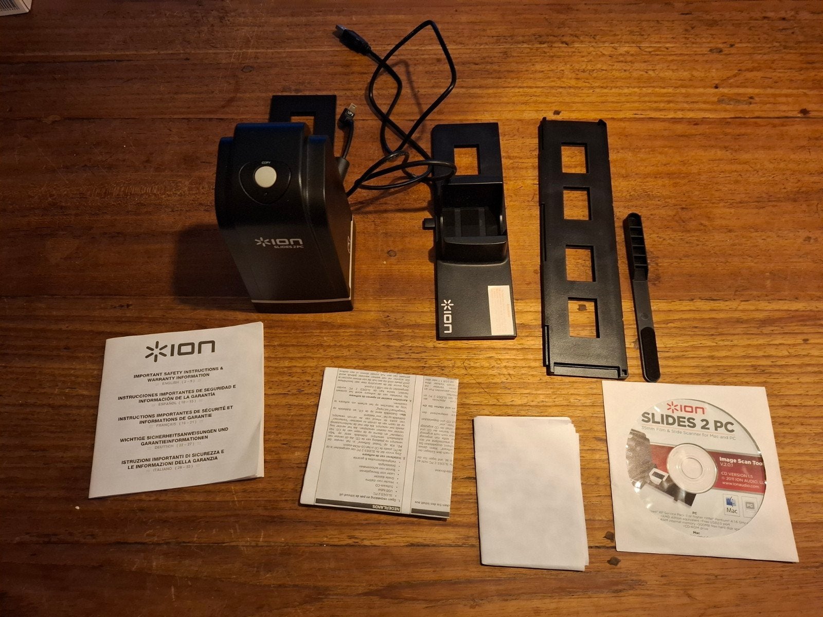 ION Slides 2 PC 35mm Film & Dia Scanner voor Mac en PC, Diascanner, Ophalen of Verzenden, Zo goed als nieuw, MacOS