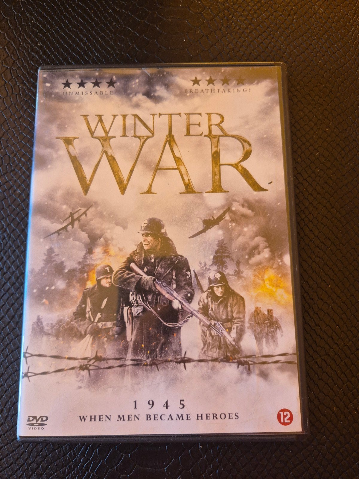 winter war, Vanaf 12 jaar, Ophalen of Verzenden, Zo goed als nieuw
