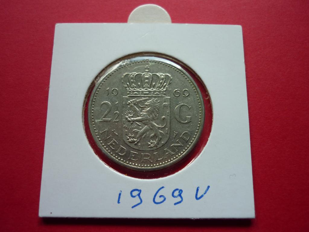 1969 Juliana rijksdaalder, visje., Verzenden, Koningin Juliana, 2½ gulden, Losse munt