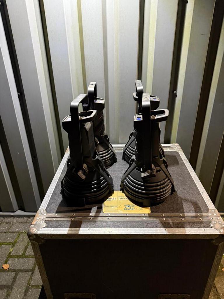 4x Floodlight, Showtec, SOLAR-FL 280, Geen, Ophalen of Verzenden, Zo goed als nieuw, Licht