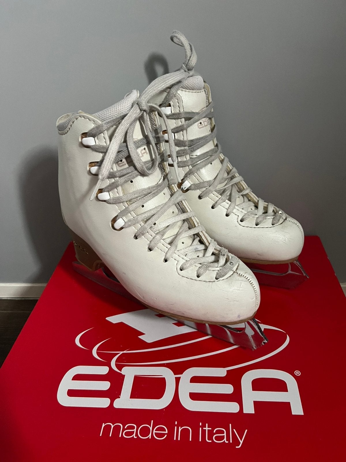 Edea Tempo Kunstschaatsen + Balance Ijzers Maat 225, Ophalen, Zo goed als nieuw, Kunstschaatsen, Overige merken