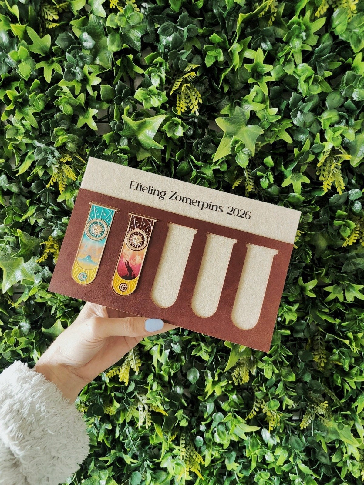 Efteling zomerpins > Vaandel houder., Verzamelen, Efteling, Verzenden