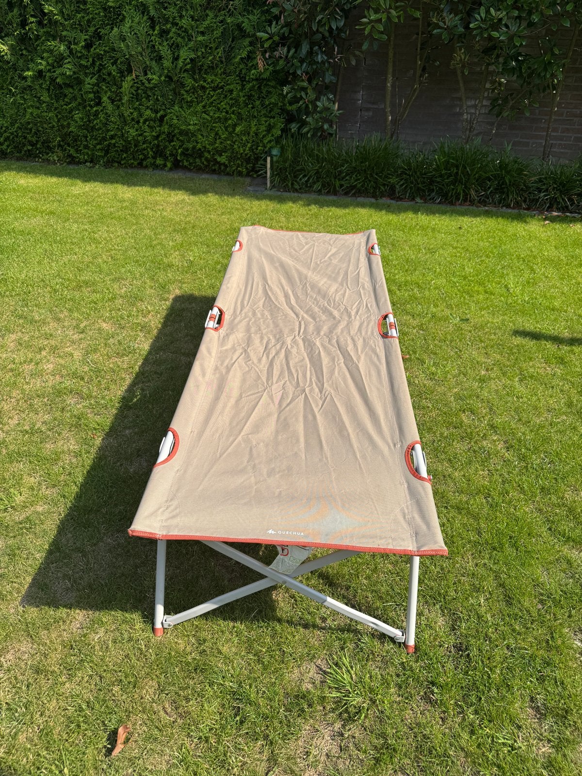 Quechua Camp Bed Second - Opvouwbaar Campingbed, Ophalen, Gebruikt, Overige