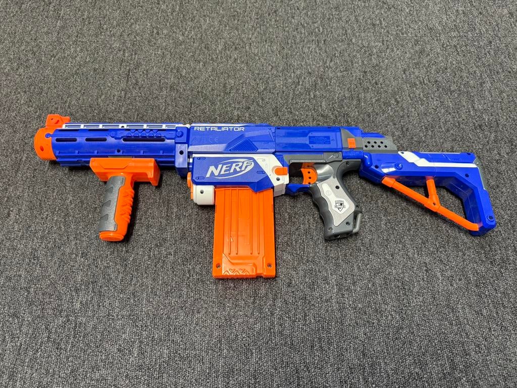 Nerf Gun N-Strike Eilte Retaliator, Kinderen en Baby's, Speelgoed | Buiten | Actiespeelgoed, Ophalen, Zo goed als nieuw