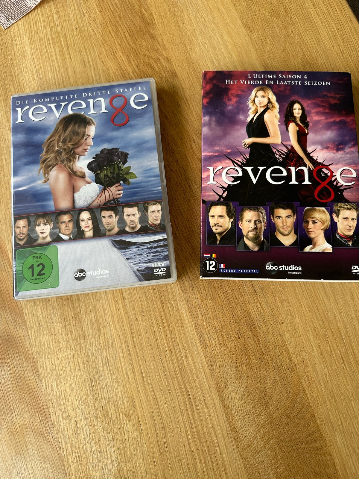 Revenge DVD Boxsets - Seizoen 3 & 4, Vanaf 12 jaar, Ophalen of Verzenden, Gebruikt, Drama