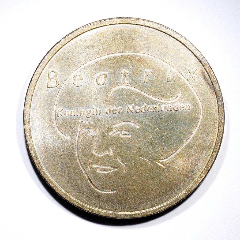 5 euro munt uit 2004, Koningin Beatrix, Zilver, Euro's, Ophalen of Verzenden