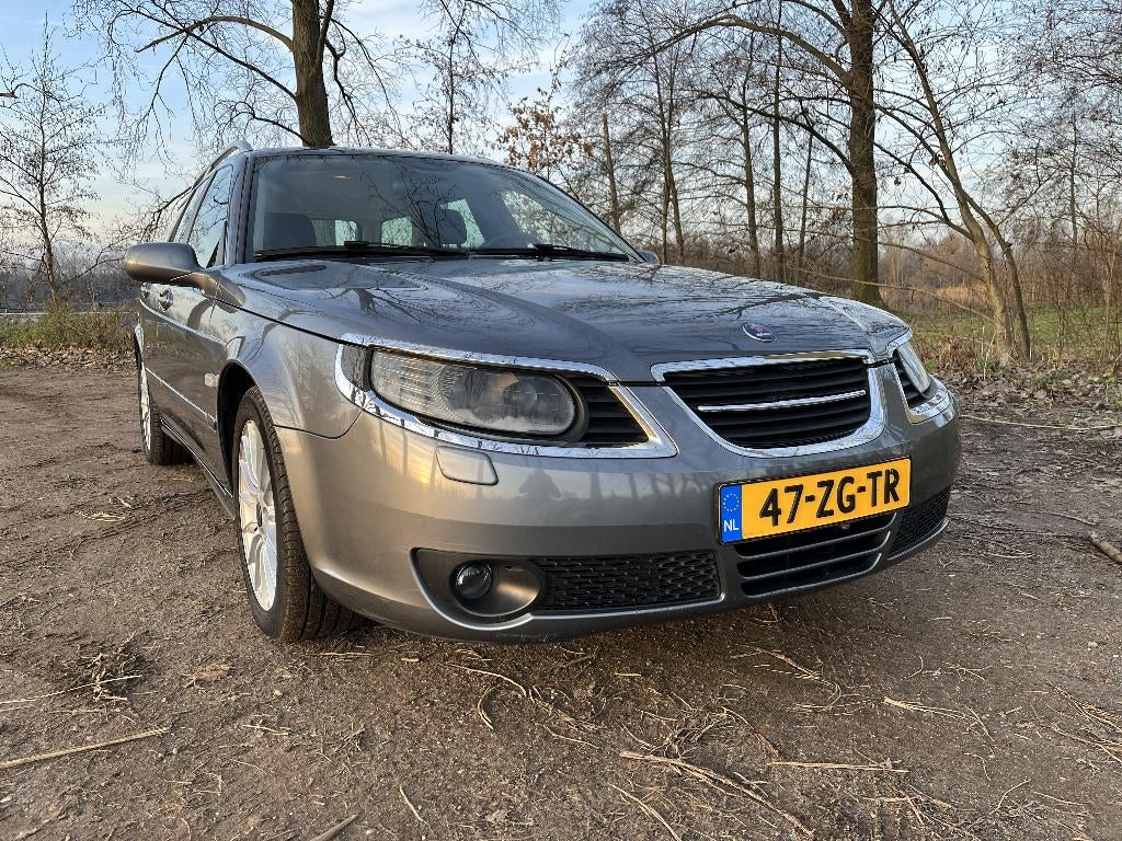 Saab 9-5 2.3 T Sport Estate AUT 2008 Grijs, Nieuwe APK, Auto's, 1800 kg, 2290 cc, Stationwagon, Grijs